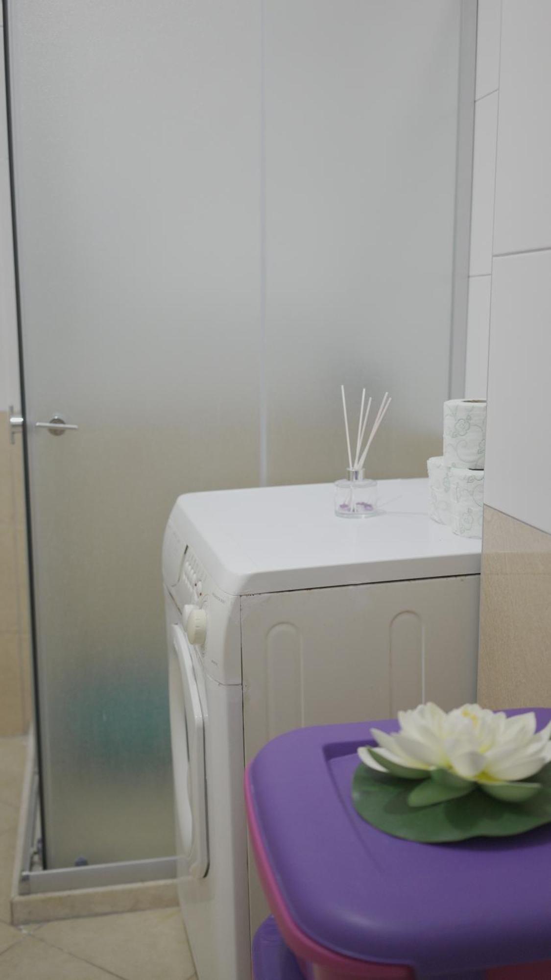 Ohana Apartments ドゥラス エクステリア 写真